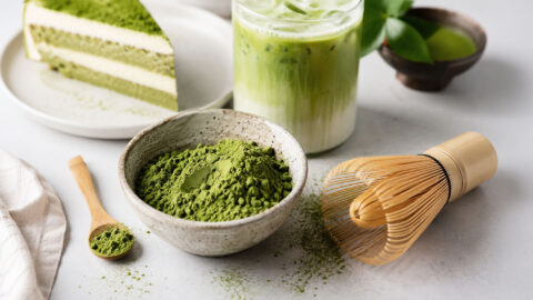 Pourquoi Le Matcha Est Il Si Populaire ? Tout Ce Qu'il Faut Savoir Sur Cette Poudre De Thé Vert